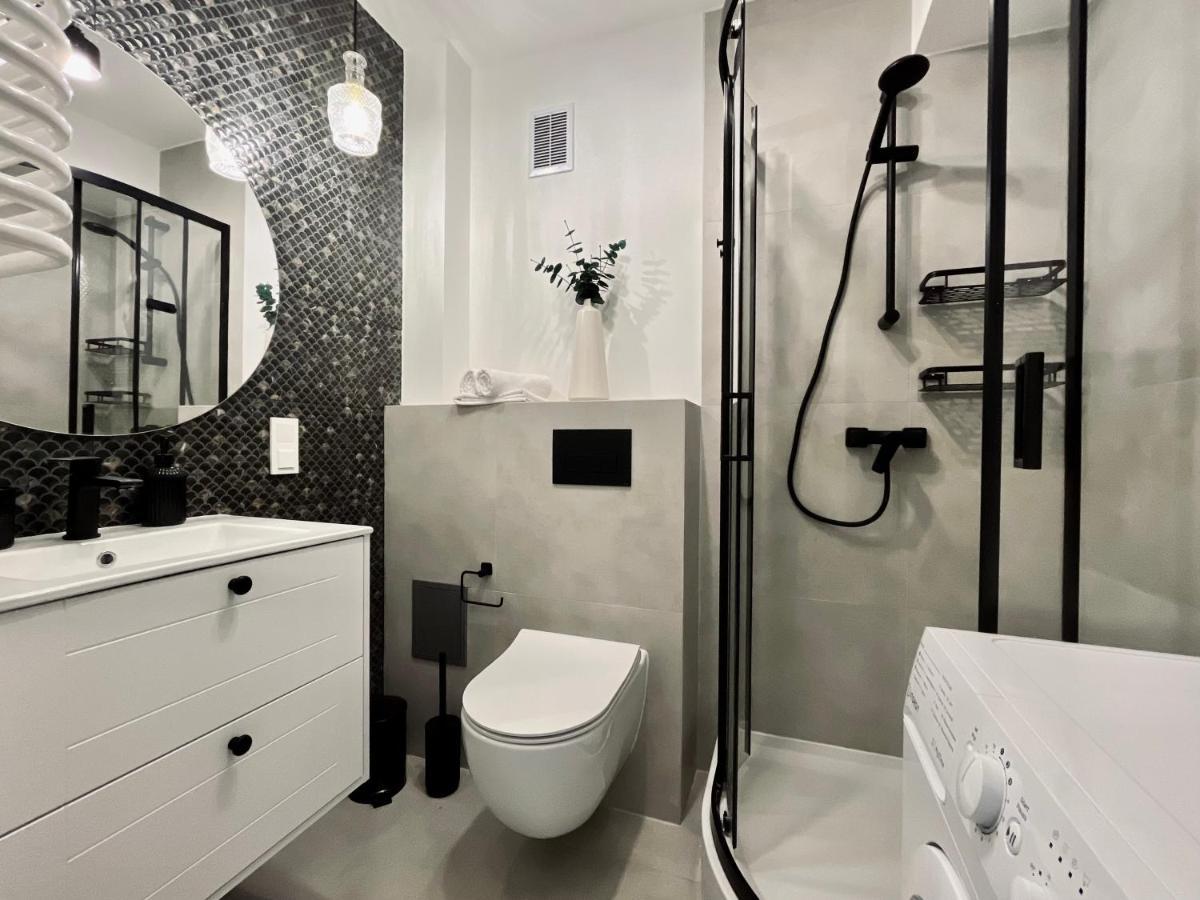Apartament Dana Browna Jelenia Góra Екстериор снимка