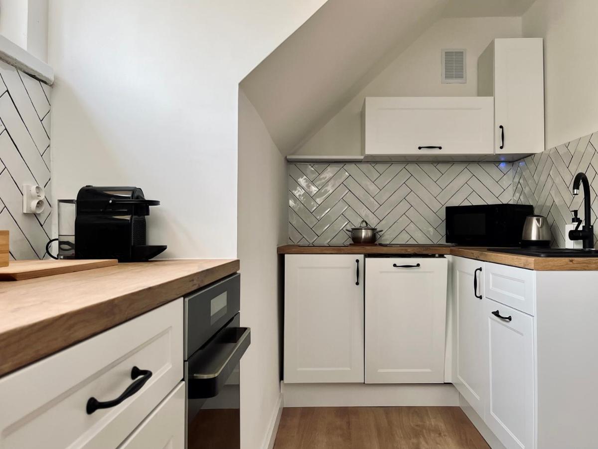 Apartament Dana Browna Jelenia Góra Екстериор снимка